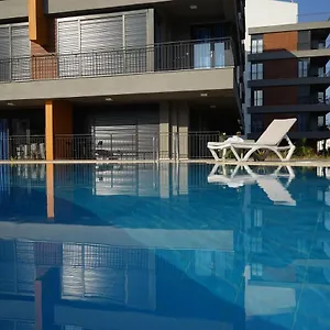Aparthotel Mene
